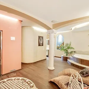 https://mozart-salzburg-und-wellness-fur-bis-zu-7-gaste.salzburghotels.net